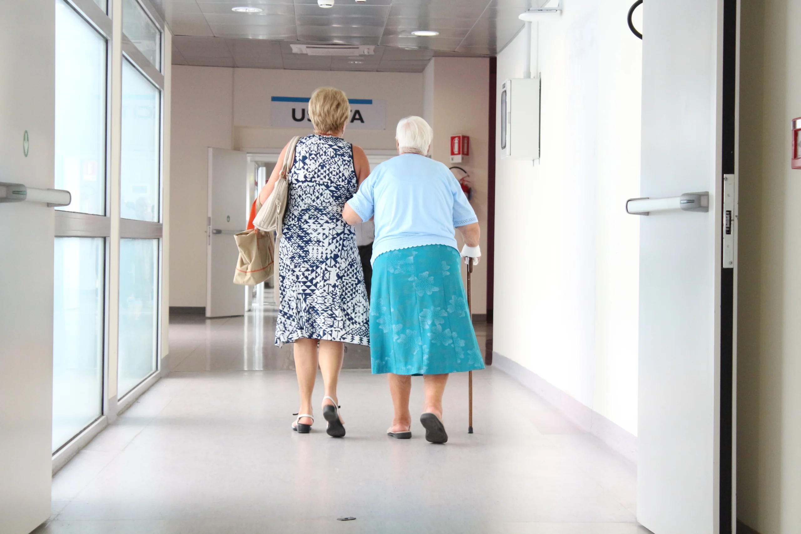 senior-citizens-1461424